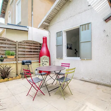 Maison Cosy Avec Terrasse A 15 Minutes De Lyon Et Wifi Rillieux-la-Pape Exterior photo