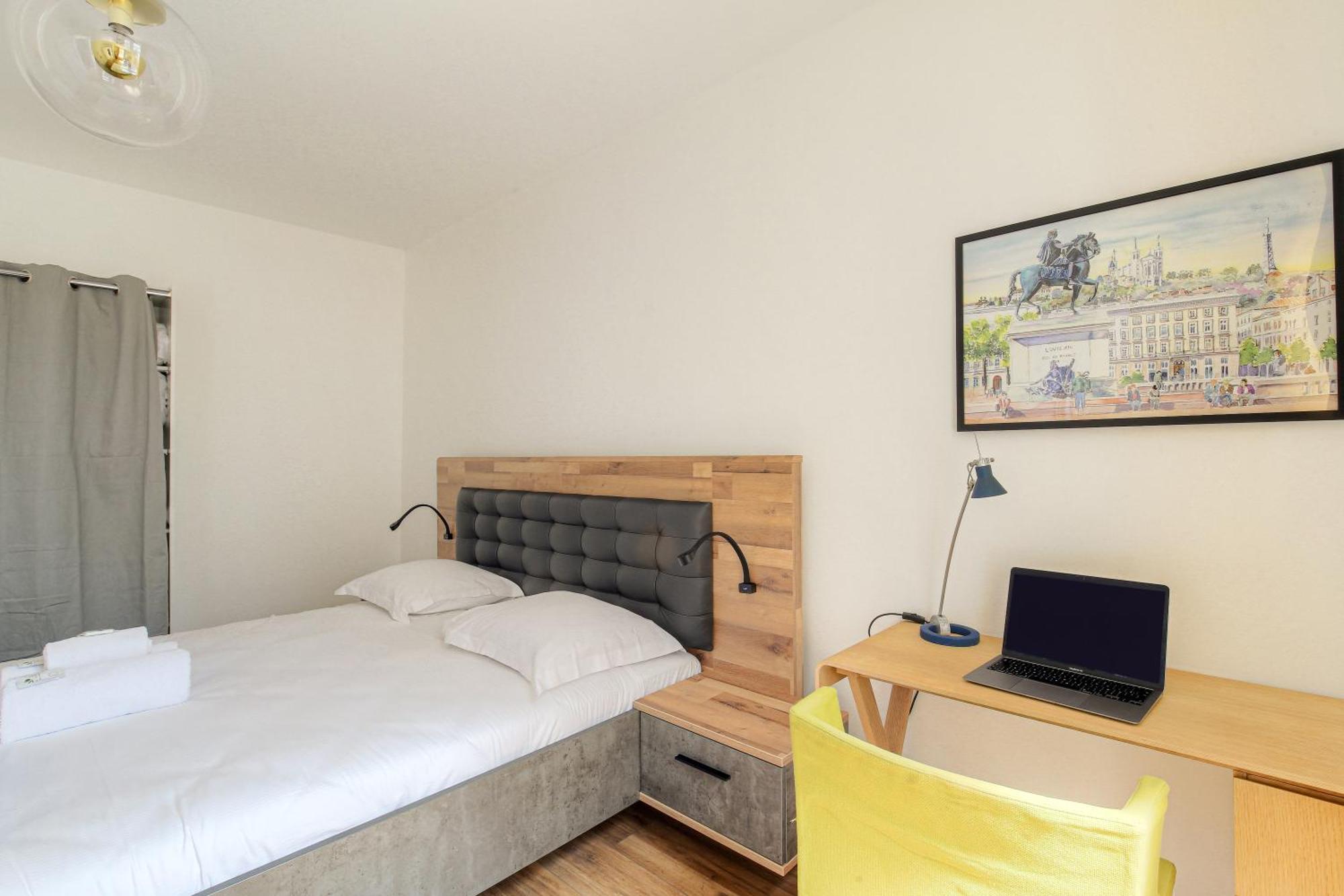 Maison Cosy Avec Terrasse A 15 Minutes De Lyon Et Wifi Apartment Rillieux-la-Pape