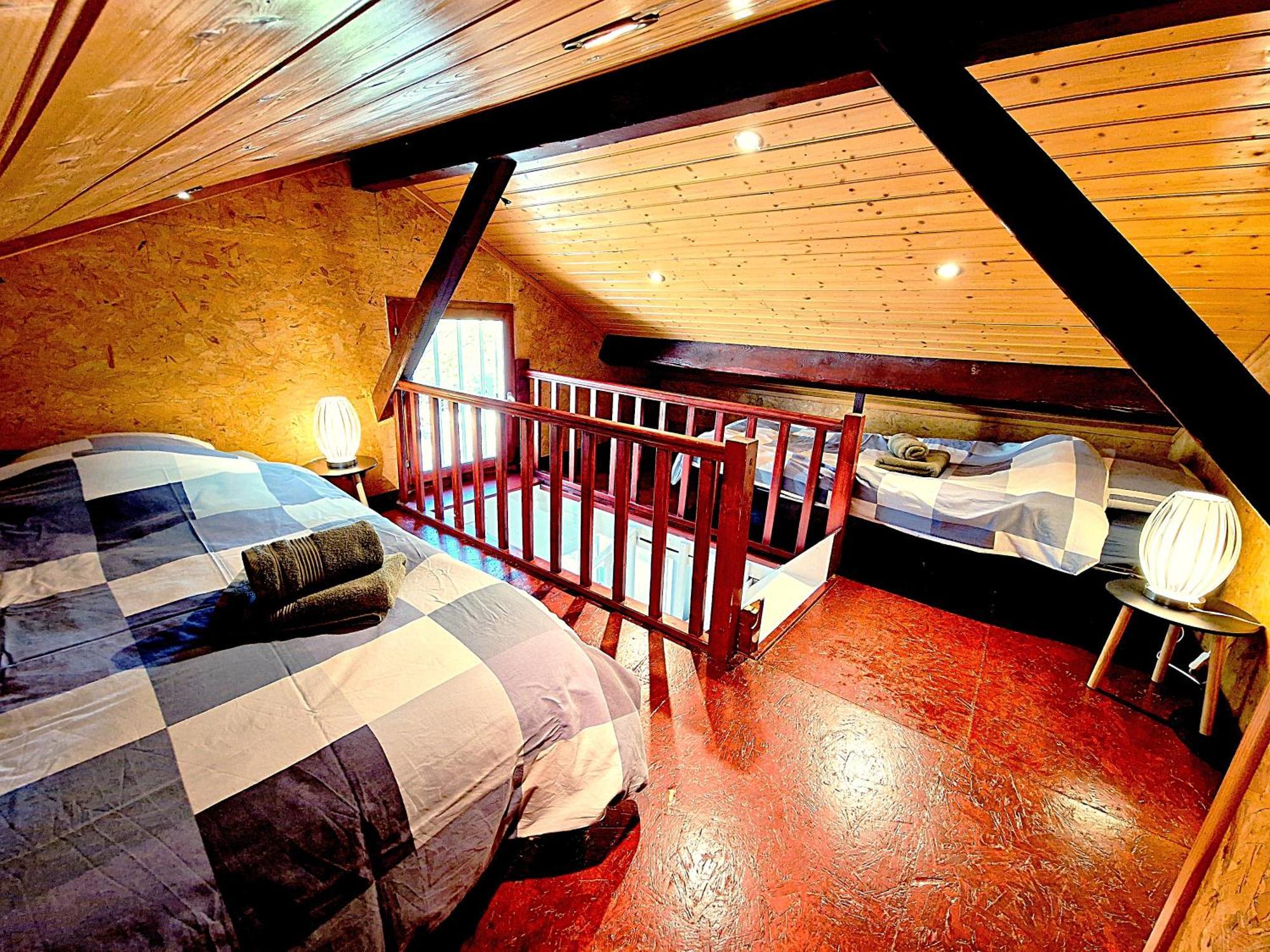 Maison Cosy Avec Terrasse A 15 Minutes De Lyon Et Wifi Rillieux-la-Pape